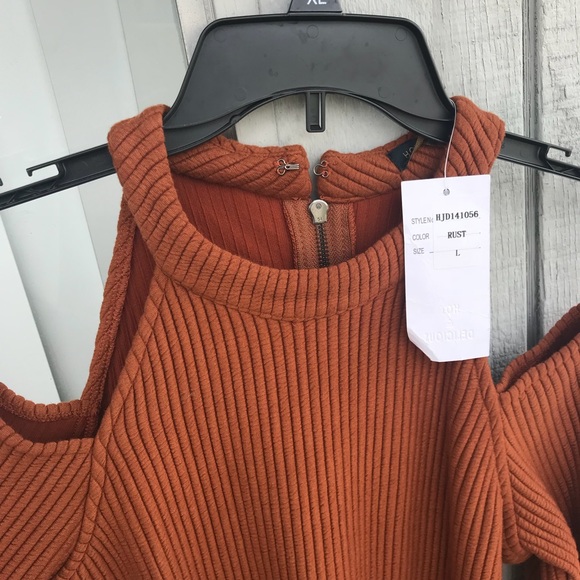 Fall-ready 🍂 Rust Open Cold shoulder Mini Textured dress L - Picture 5 of 8